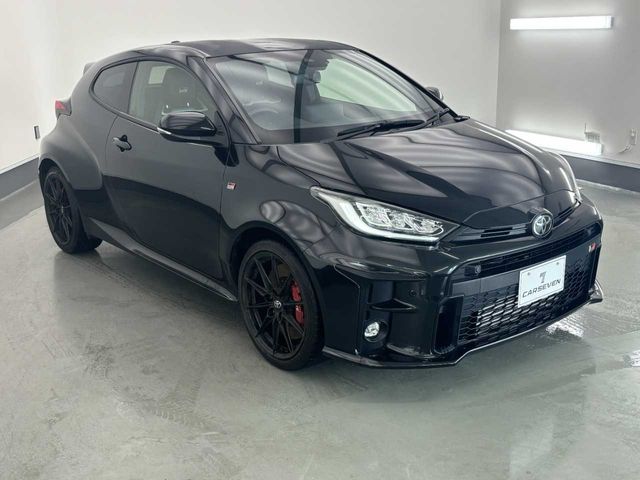 GR YARIS