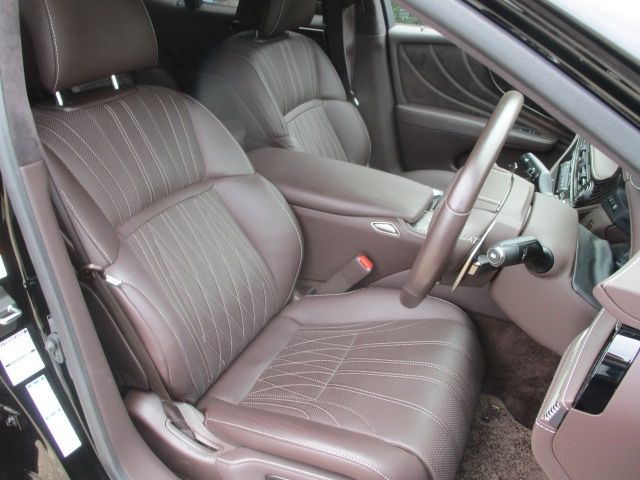 LEXUS LS500 4WD
