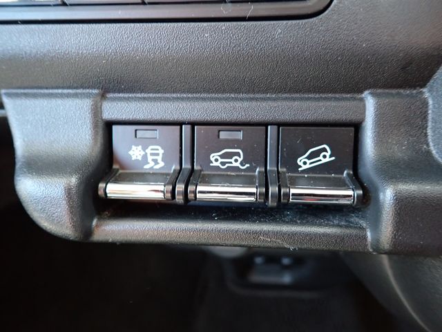 HUSTLER 4WD