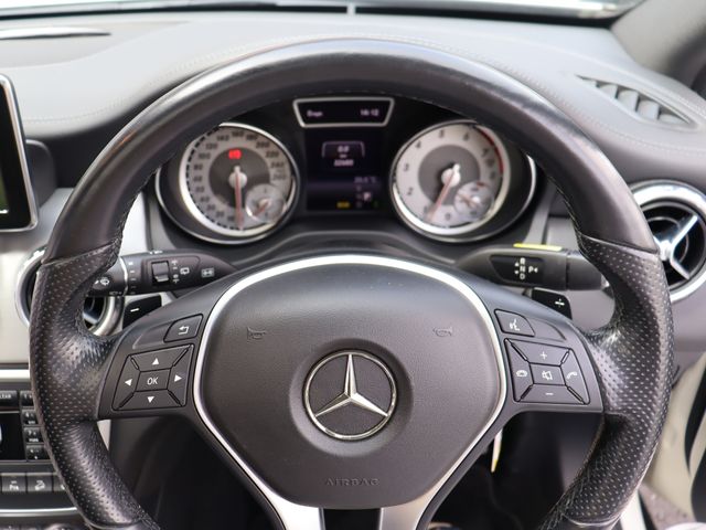 MERCEDES BENZ GLA class