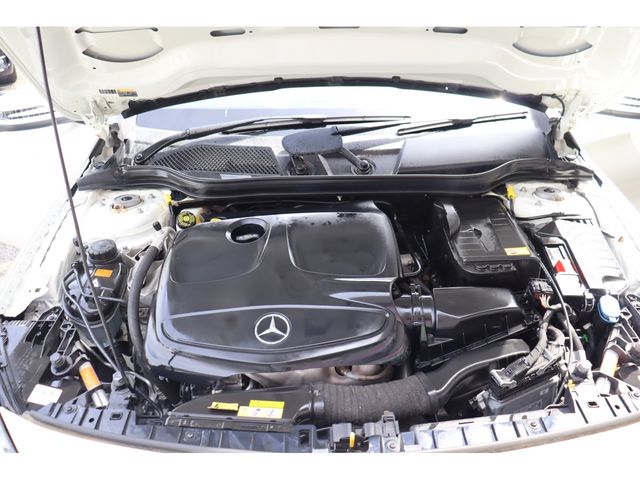 MERCEDES BENZ GLA class