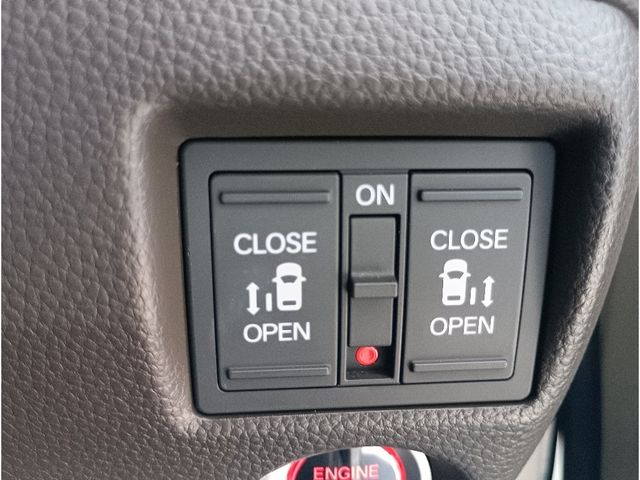 N BOX