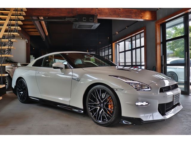 GT-R