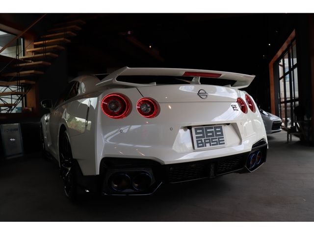 GT-R
