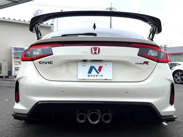 CIVIC hatchback
