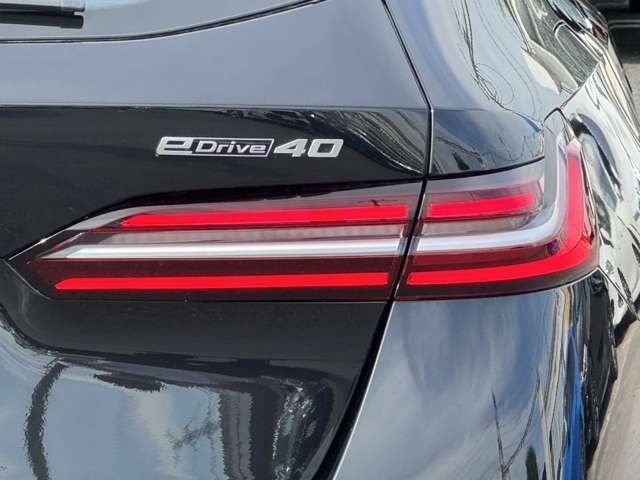 BMW i5 touring