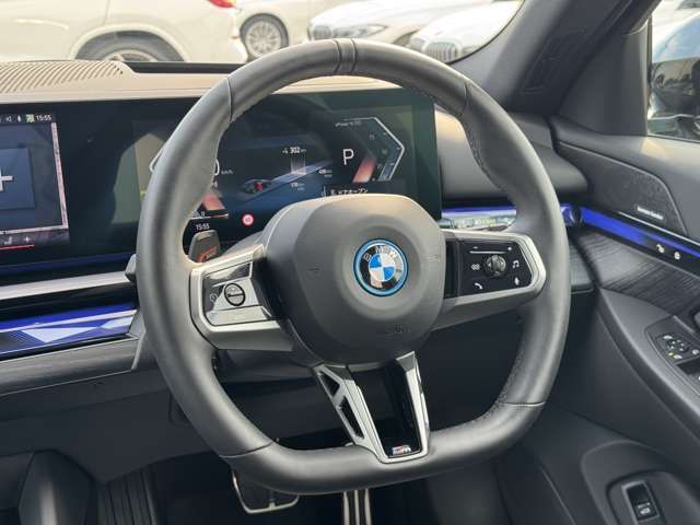 BMW i5 touring