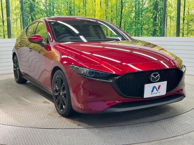 MAZDA3 FASTBACK