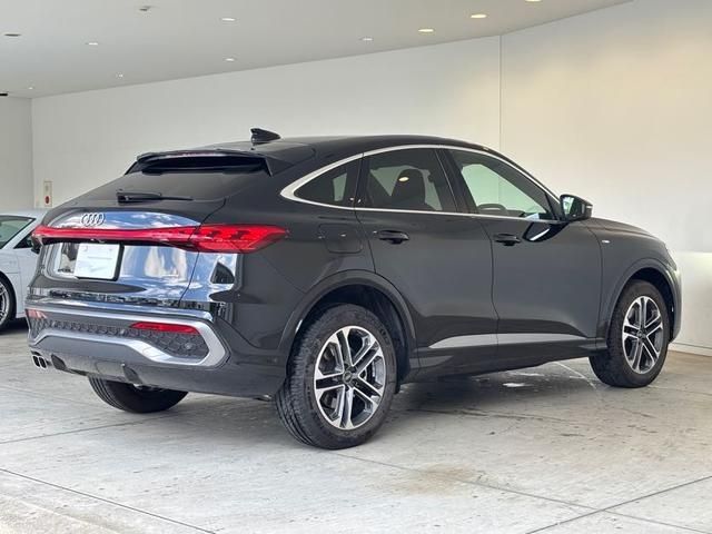 AUDI Q5 SPORTBACK