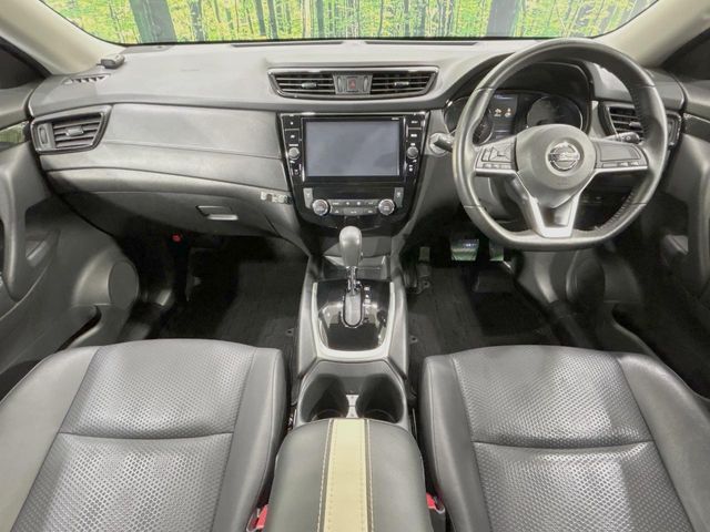 X-TRAIL 2WD