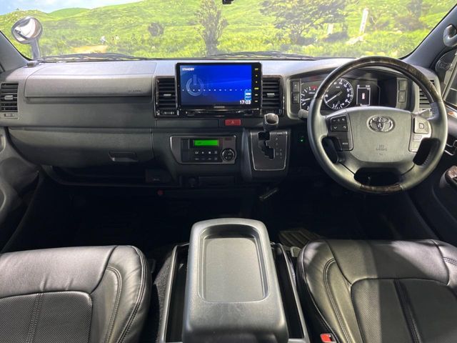 HIACE van 2WD