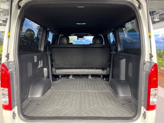 HIACE van 2WD