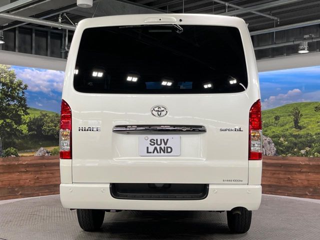 HIACE van 2WD