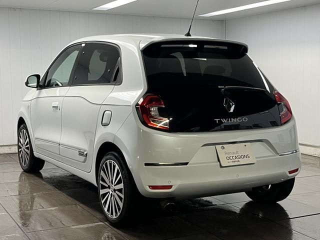 RENAULT TWINGO