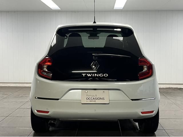 RENAULT TWINGO