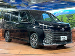 VOXY HYBRID