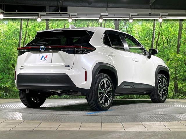 YARIS CROSS HYBRID
