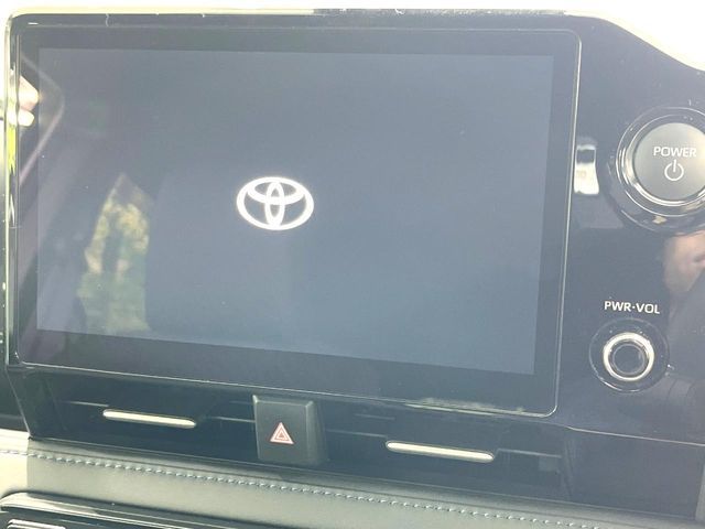 VOXY HYBRID 4WD