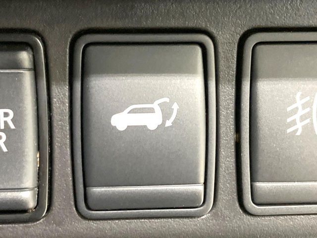 X-TRAIL 2WD