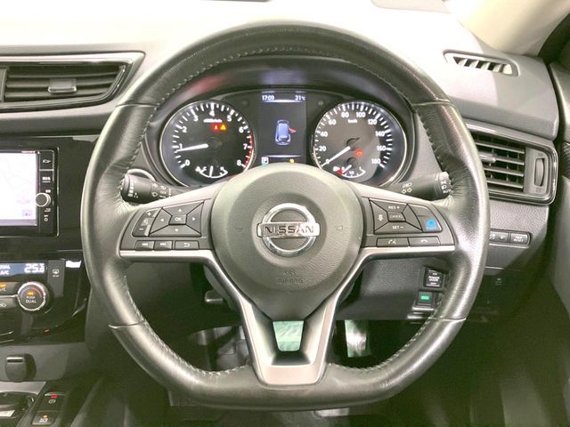 X-TRAIL 2WD