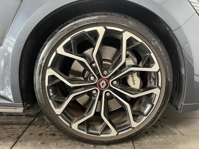RENAULT MEGANE hatchback