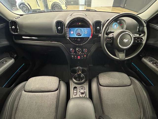 MINI COOPER D CROSSOVER