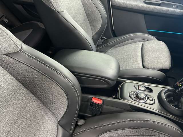 MINI COOPER D CROSSOVER