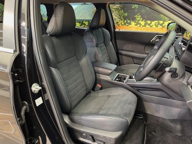 OUTLANDER PHEV
