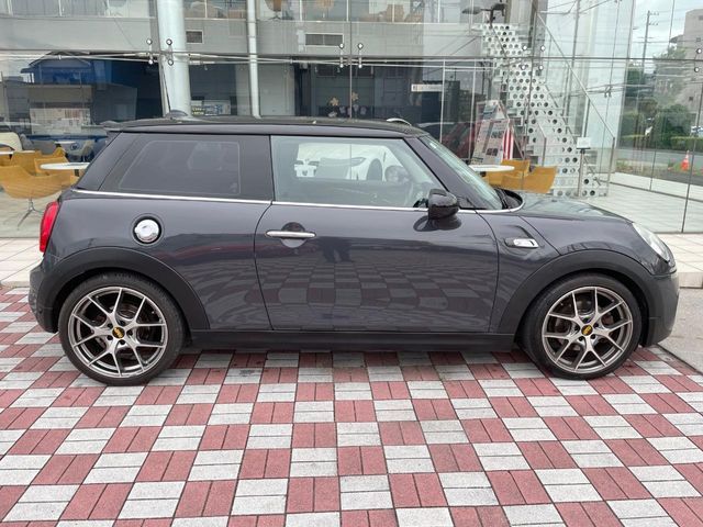 BMW MINI COOPER S