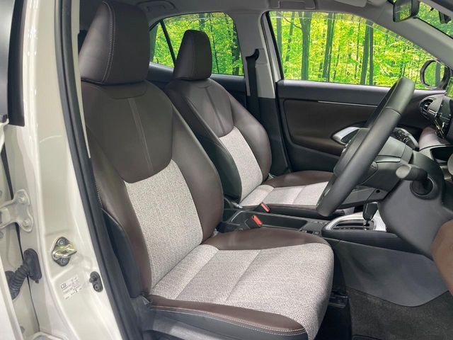 YARIS CROSS HYBRID