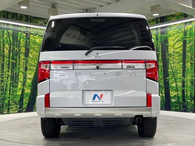 DELICA D:5 4WD