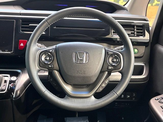 STEPWAGON e:HEV SPADA