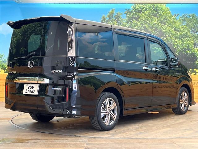 STEPWAGON e:HEV SPADA