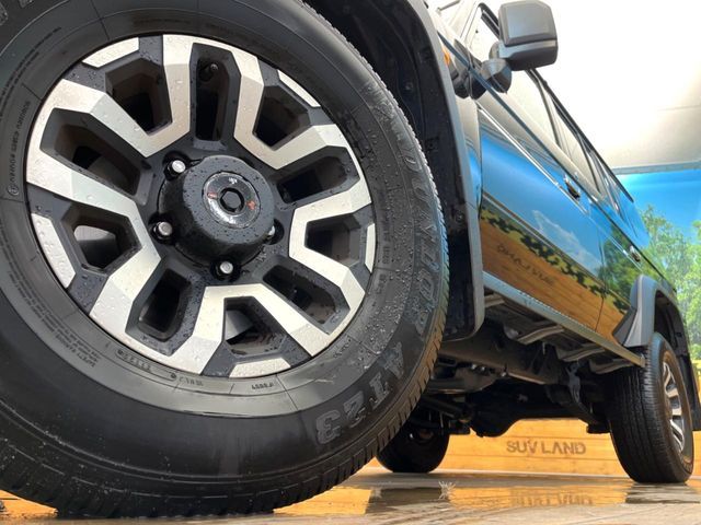 LANDCRUISER 70