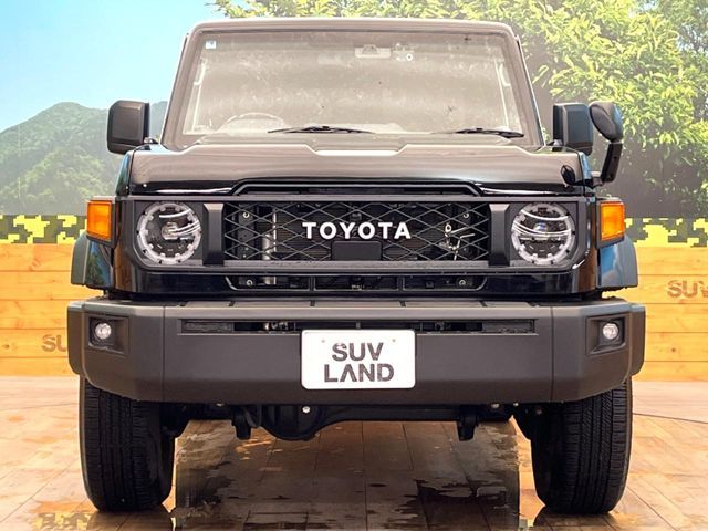 LANDCRUISER 70