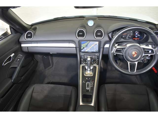 PORSCHE 718BOXSTER