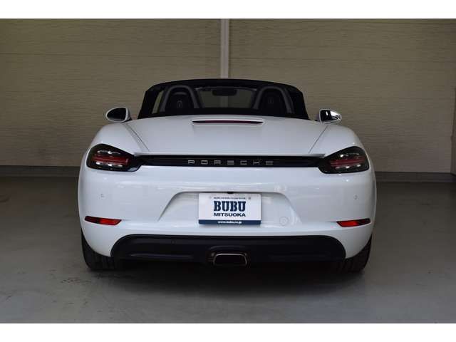 PORSCHE 718BOXSTER