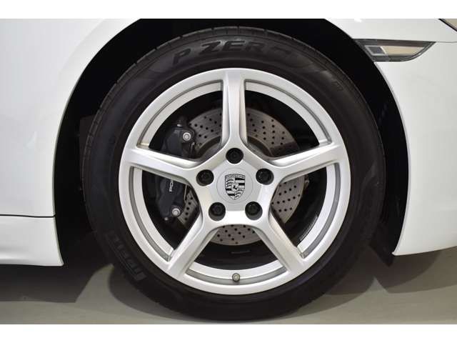 PORSCHE 718BOXSTER