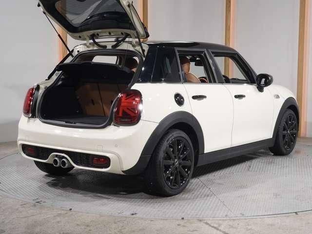 MINI COOPER S 5DOOR