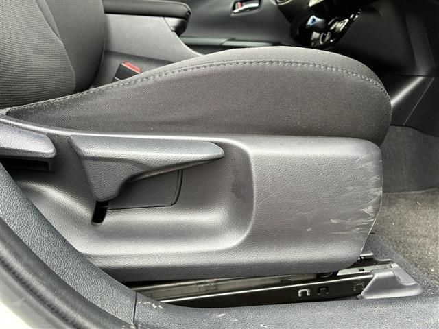 PRIUS 4WD