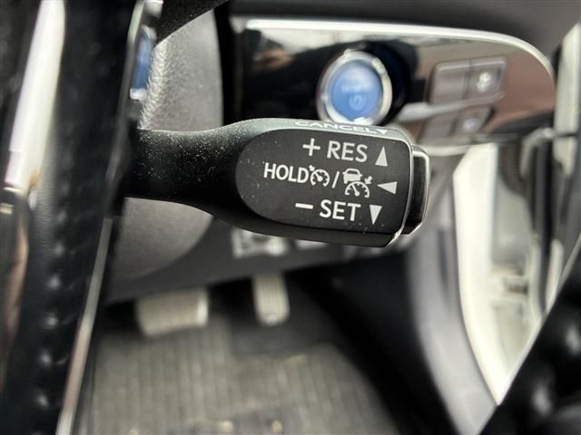 PRIUS 4WD