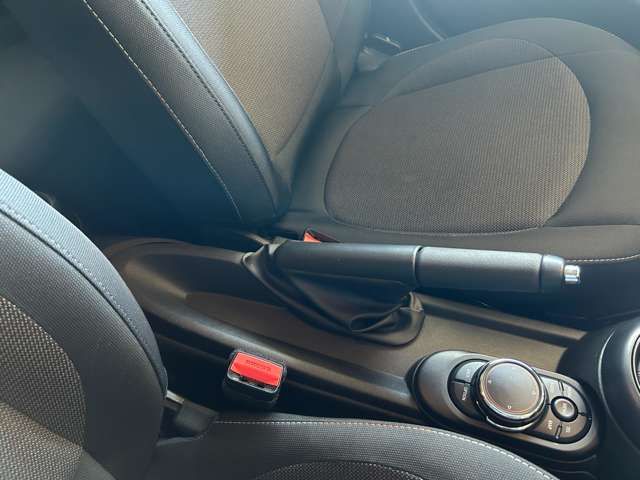 BMW MINI ONE 5DOOR