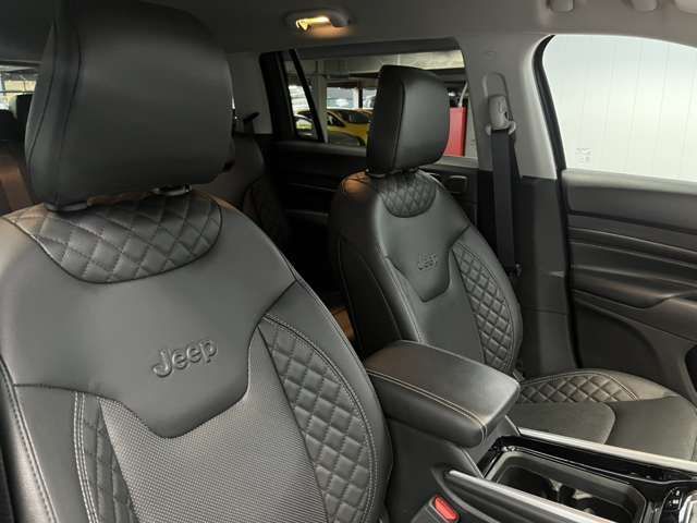 JEEP COMMANDER