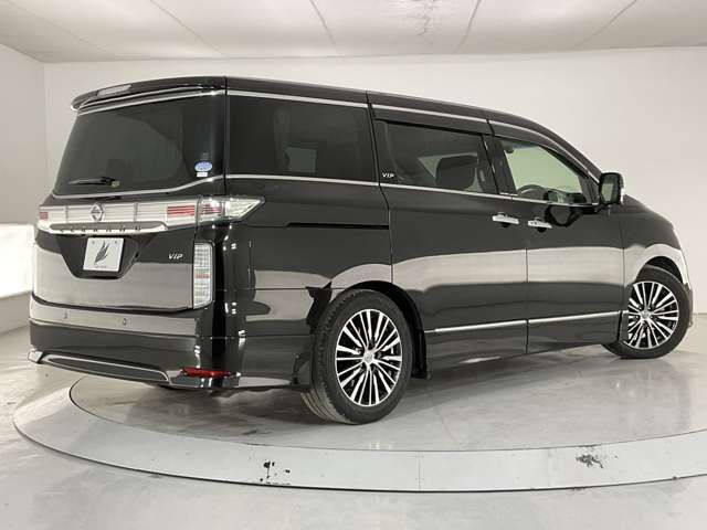 ELGRAND  4WD