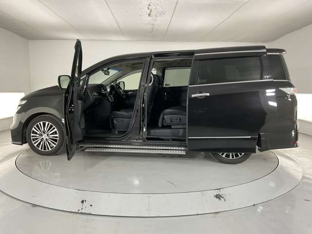ELGRAND  4WD