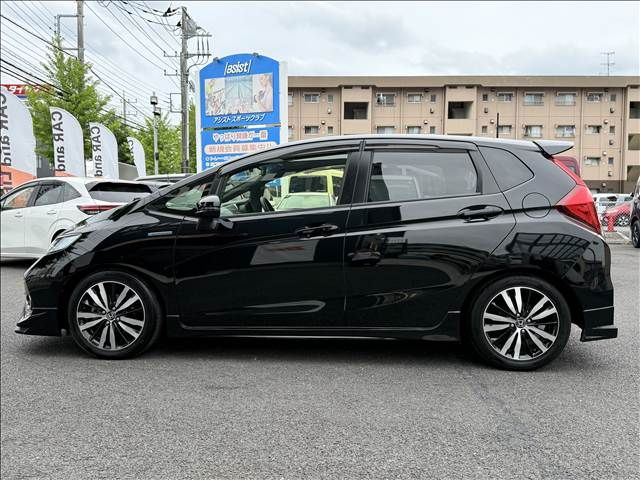 FIT HYBRID
