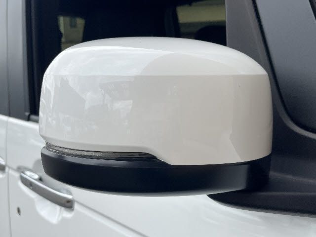 N BOX CUSTOM 4WD