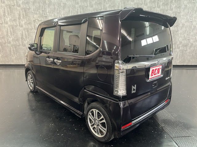 N BOX CUSTOM