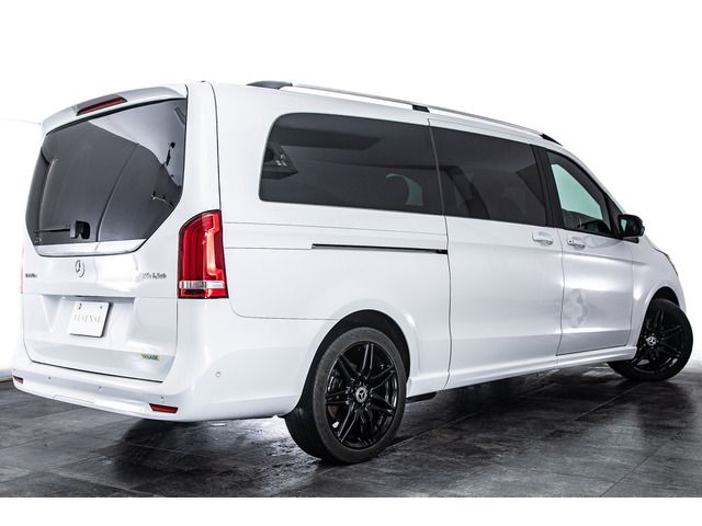 MERCEDES BENZ V class