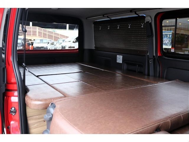 HIACE van 4WD